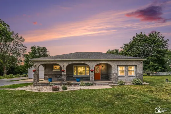 51 E Erie RD, Temperance, MI 48182