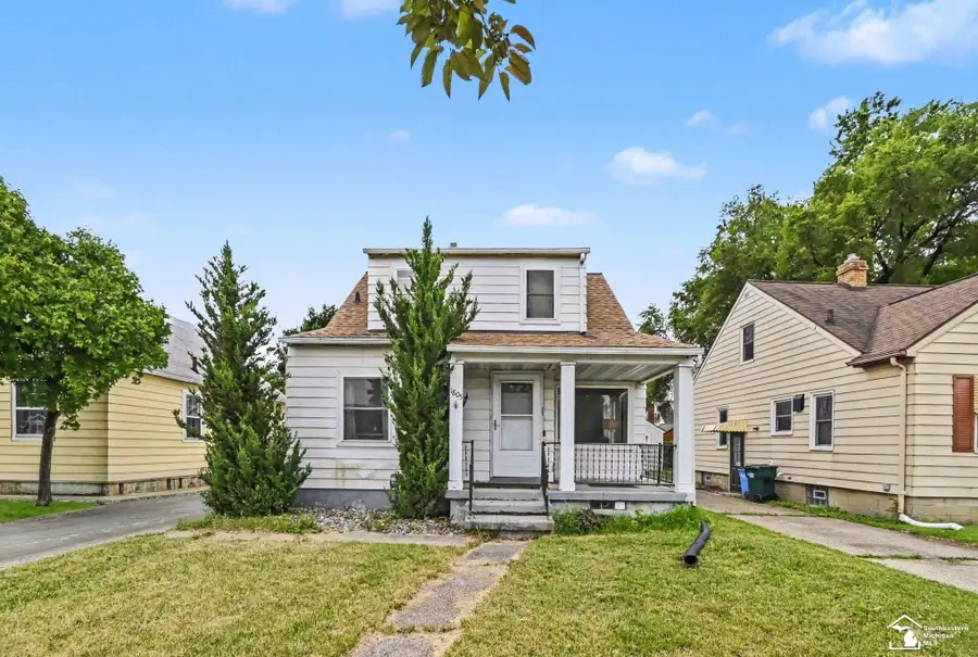 1805 W Saginaw ST, Lansing, MI 48915 - #2