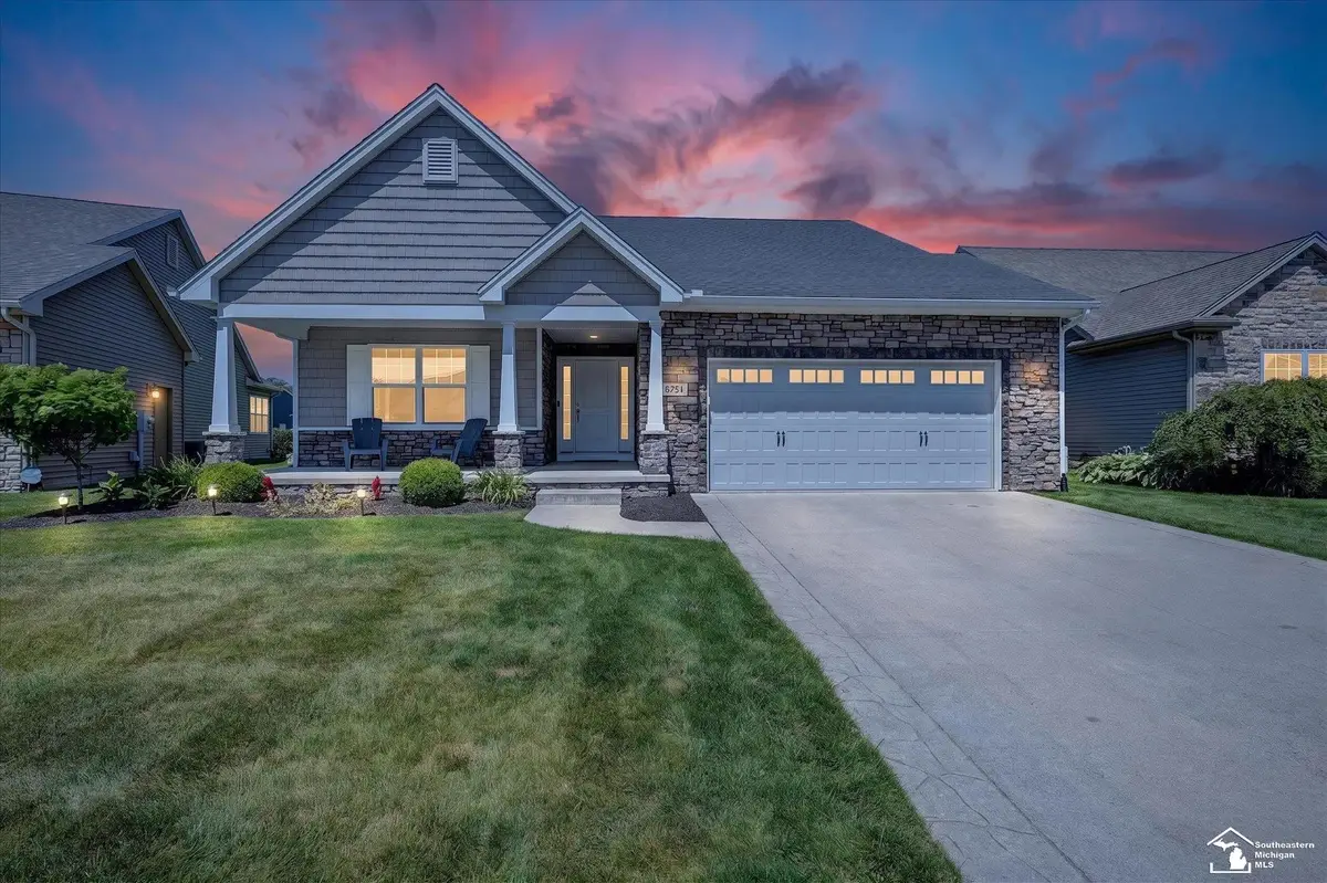 6751 W Summer Breeze DR, Lambertville, MI 48144 - #1