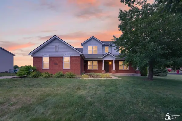 28921 Apple Blossom DR, FlatRock, MI 48134