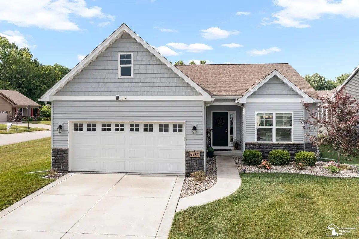 4157 Caitlin CT, Lambertville, MI 48144 - #1