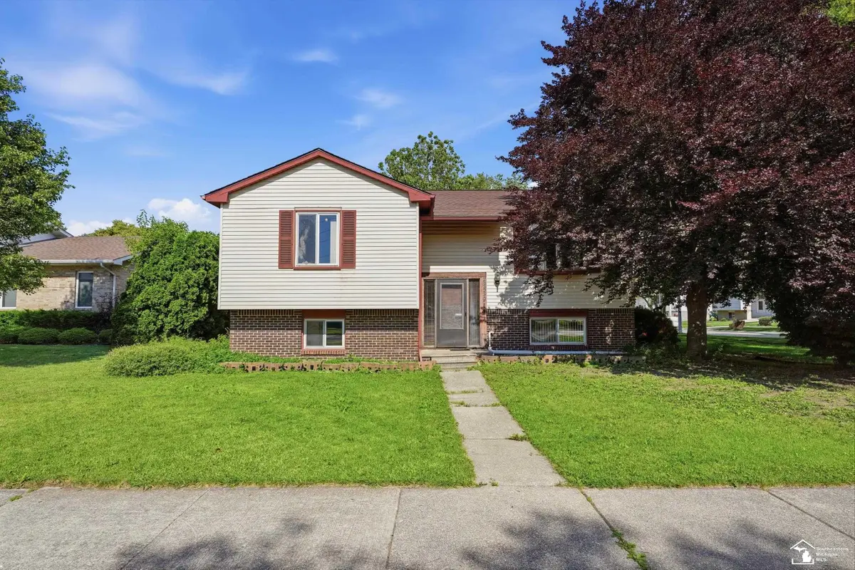 24539 Westpoint AVE, Trenton, MI 48183 - #1
