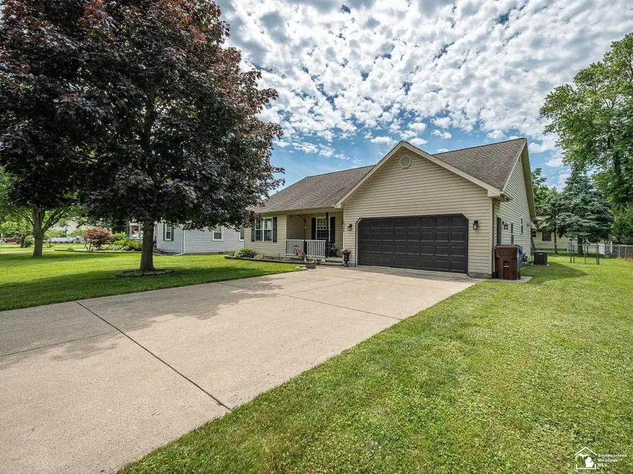 2954 5th ST, Monroe, MI 48162 - #2