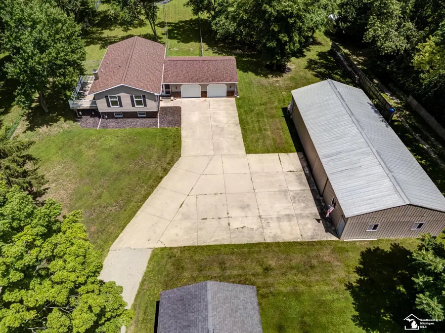 8870 Dixon RD, Monroe, MI 48161 - #3