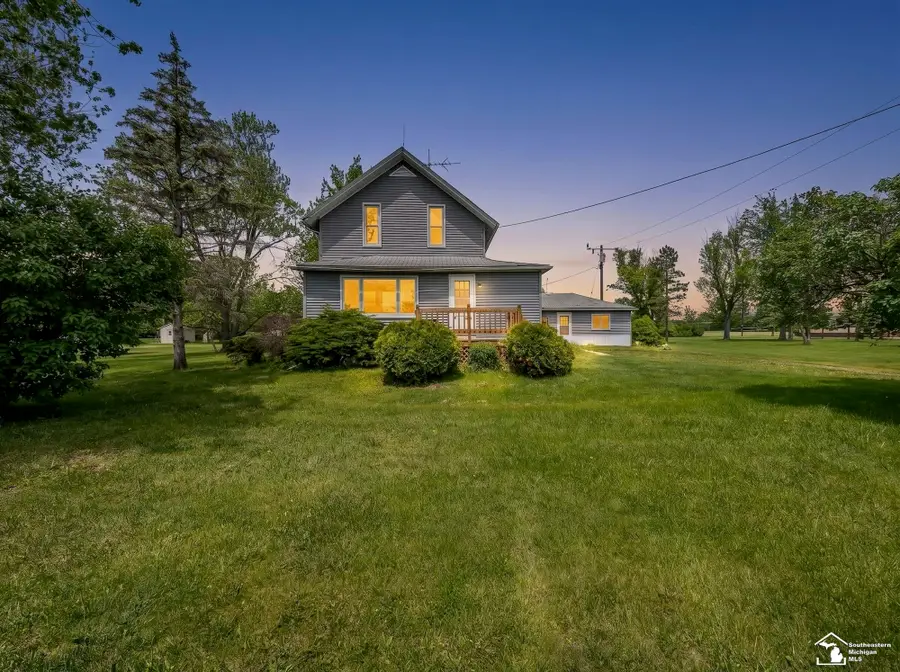 3754 Stewart RD, Monroe, MI 48162 - #3