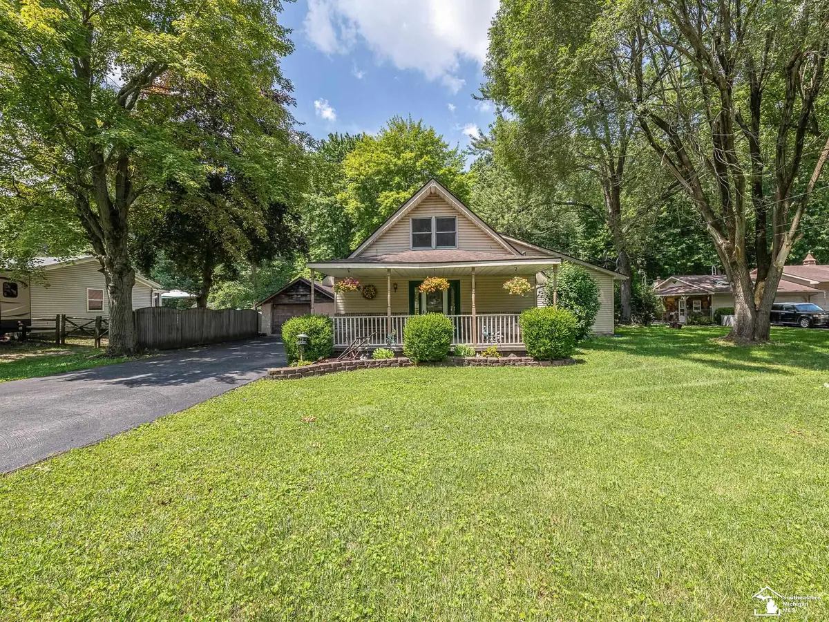 6975 Sarah ST, Temperance, MI 48182 - #1