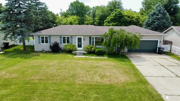 12033 Crossman ST, Carleton, MI 48117