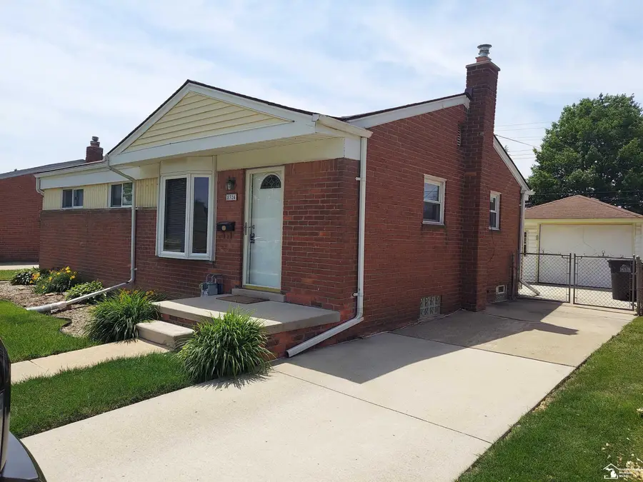 8324 Huron ST, Taylor, MI 48180 - #3
