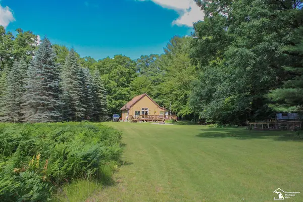 4831 Meadow View TRL, Custer, MI 49405