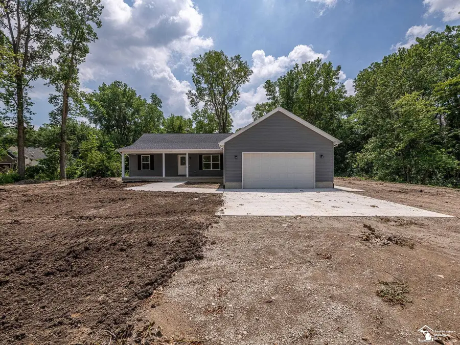 3901 Kane RD, Carleton, MI 48117 - #3