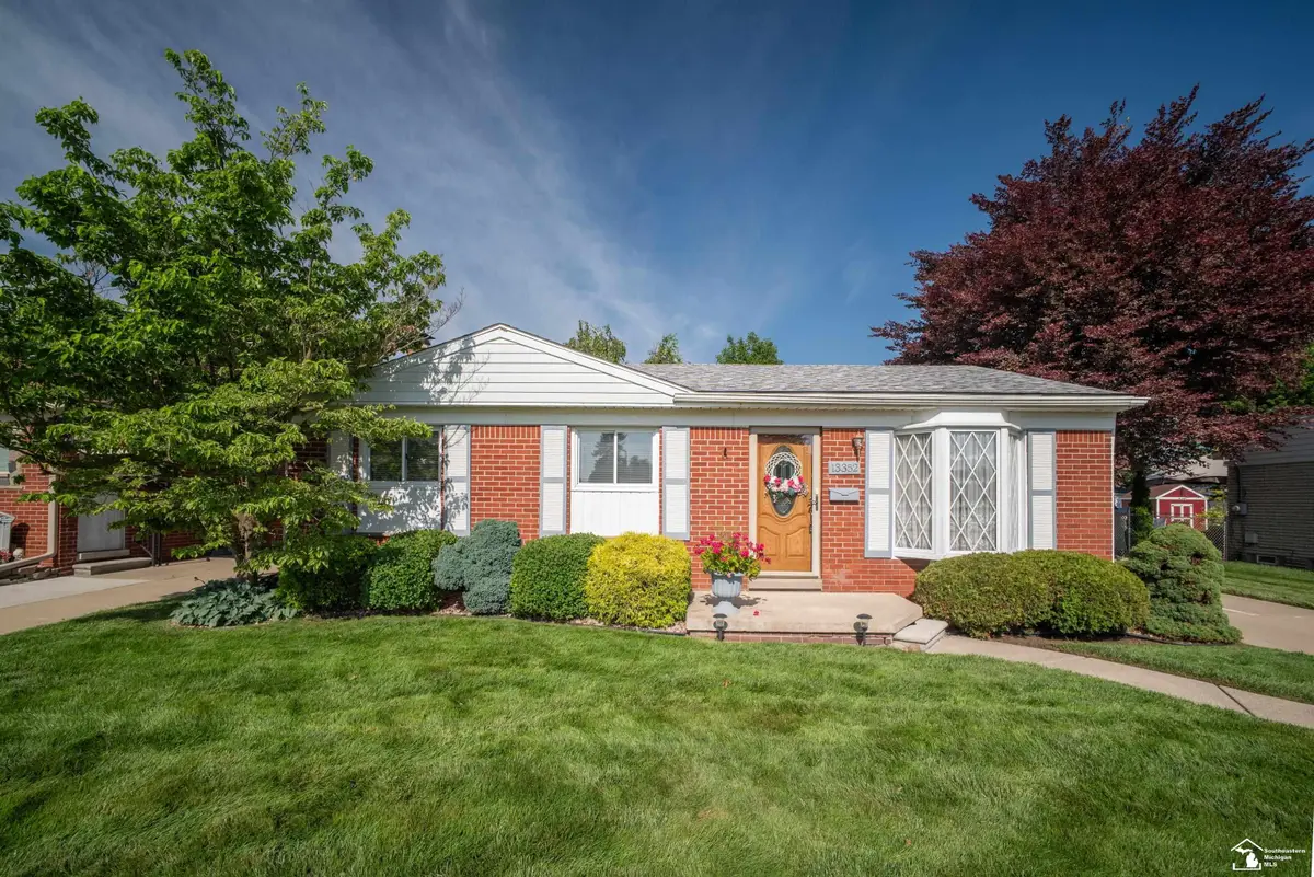 13352 KARL AVE, Southgate, MI 48195 - #1