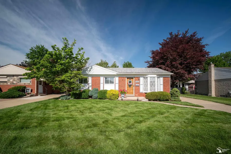 13352 KARL AVE, Southgate, MI 48195 - #2