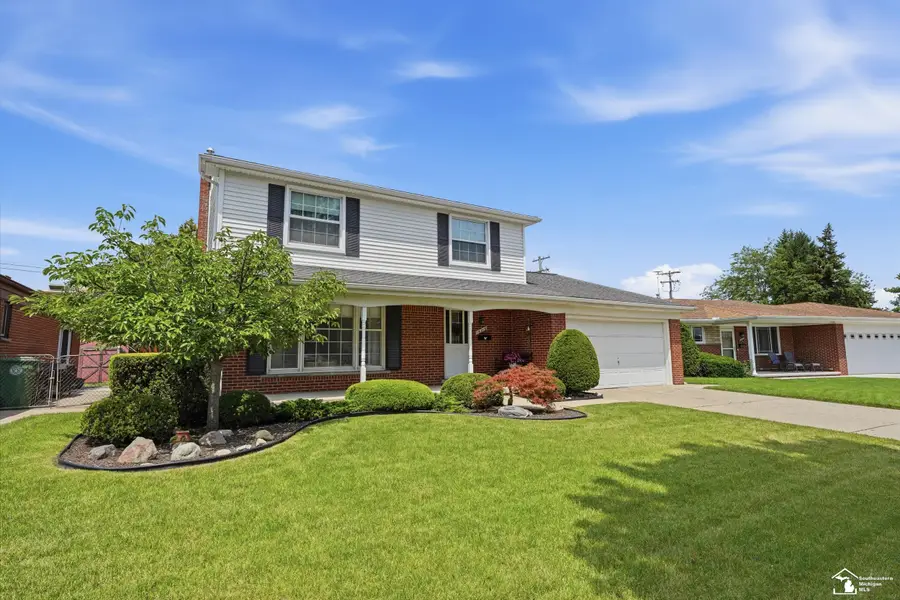 14612 Balsam ST, Southgate, MI 48195 - #2