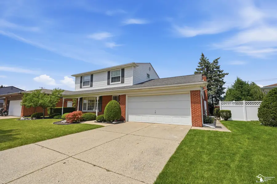 14612 Balsam ST, Southgate, MI 48195 - #3