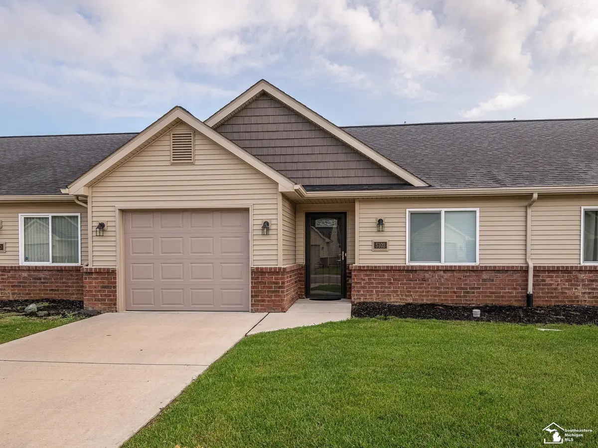 5102 Volterra DR, Monroe, MI 48161 - #1