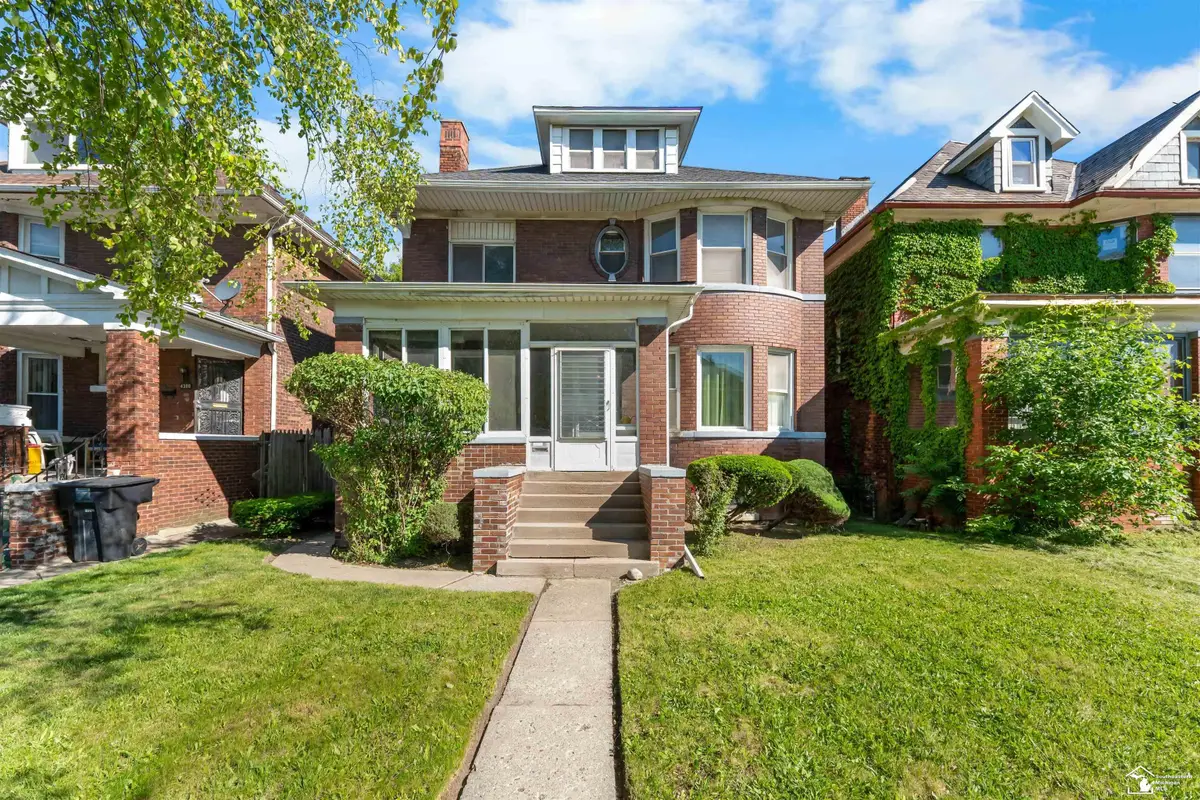 4392 Pacific ST, Detroit, MI 48204 - #1