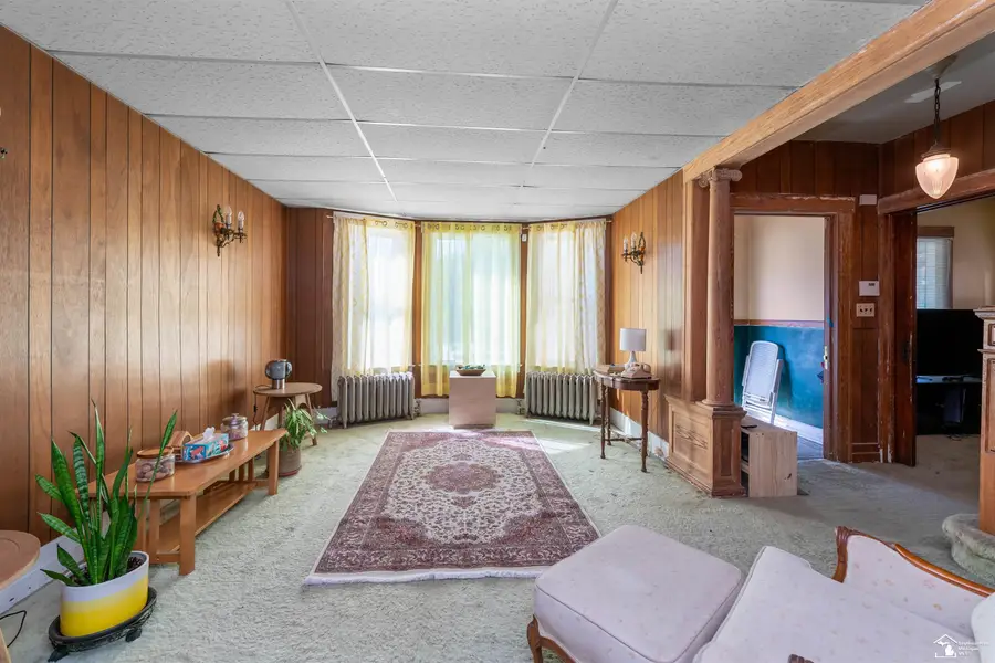 4392 Pacific ST, Detroit, MI 48204 - #2
