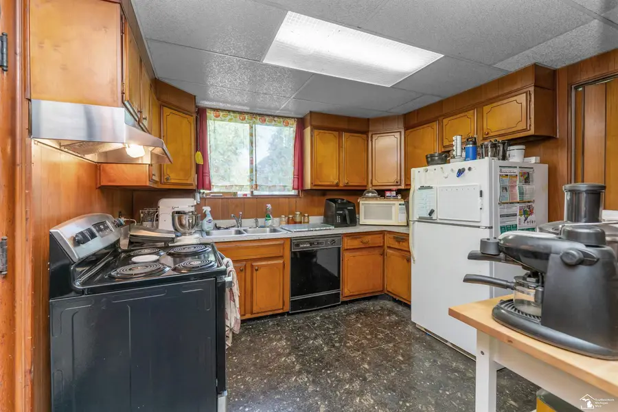 4392 Pacific ST, Detroit, MI 48204 - #3