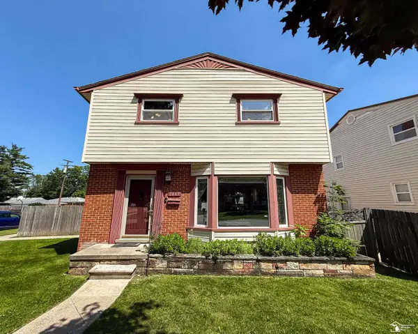 7809 Campbell ST, Taylor, MI 48180