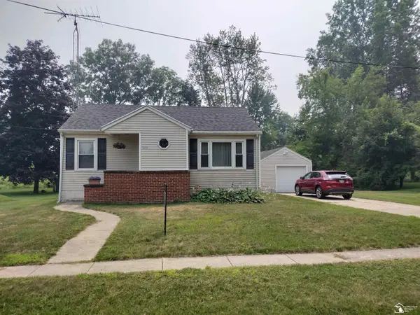 1115 Cherry ST, Temperance, MI 48182