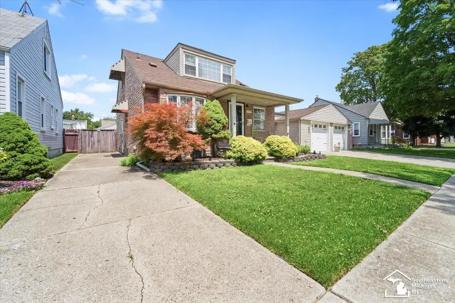 1514 Leblanc ST, Lincoln Park, MI 48146 - #2