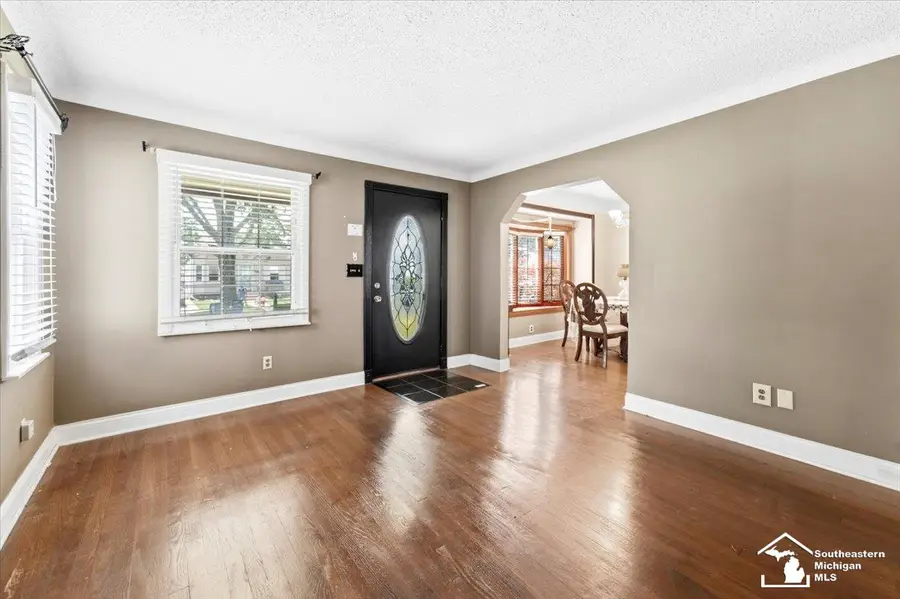 1514 Leblanc ST, Lincoln Park, MI 48146 - #3