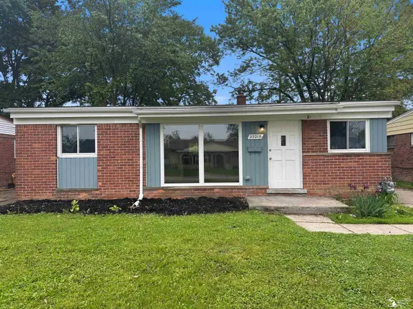 29219 York ST, Inkster, MI 48141