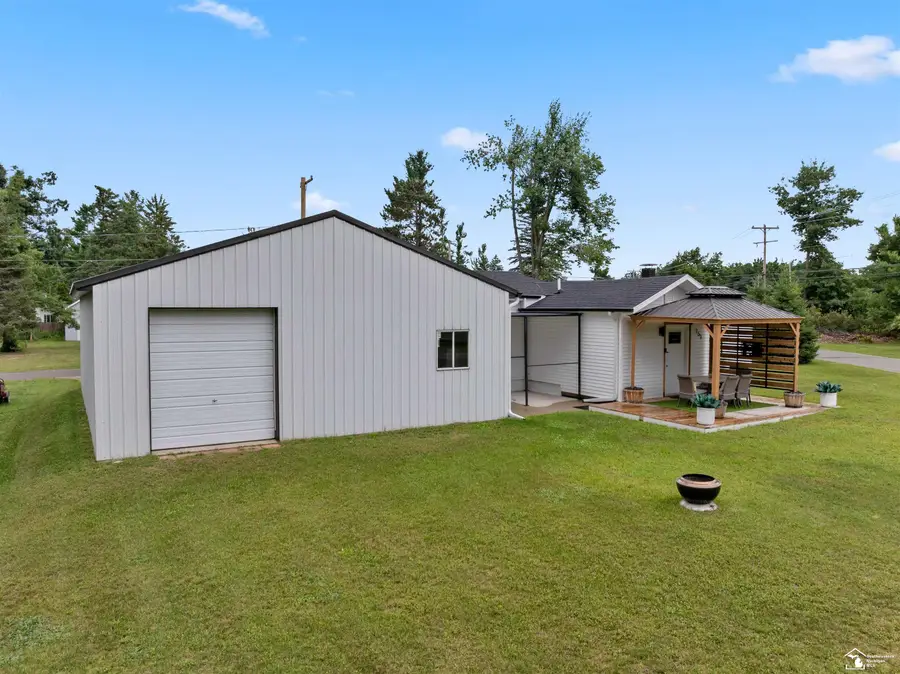 751 Stonewood ST, Gaylord, MI 49735 - #3