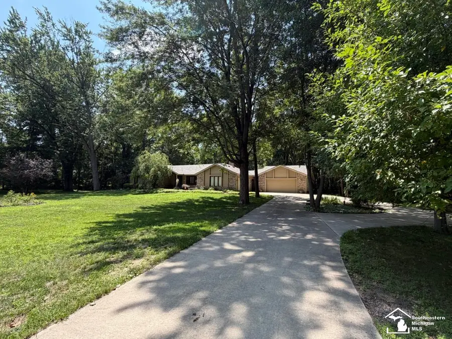 10765 Whiteford RD, Petersburg, MI 49270 - #3
