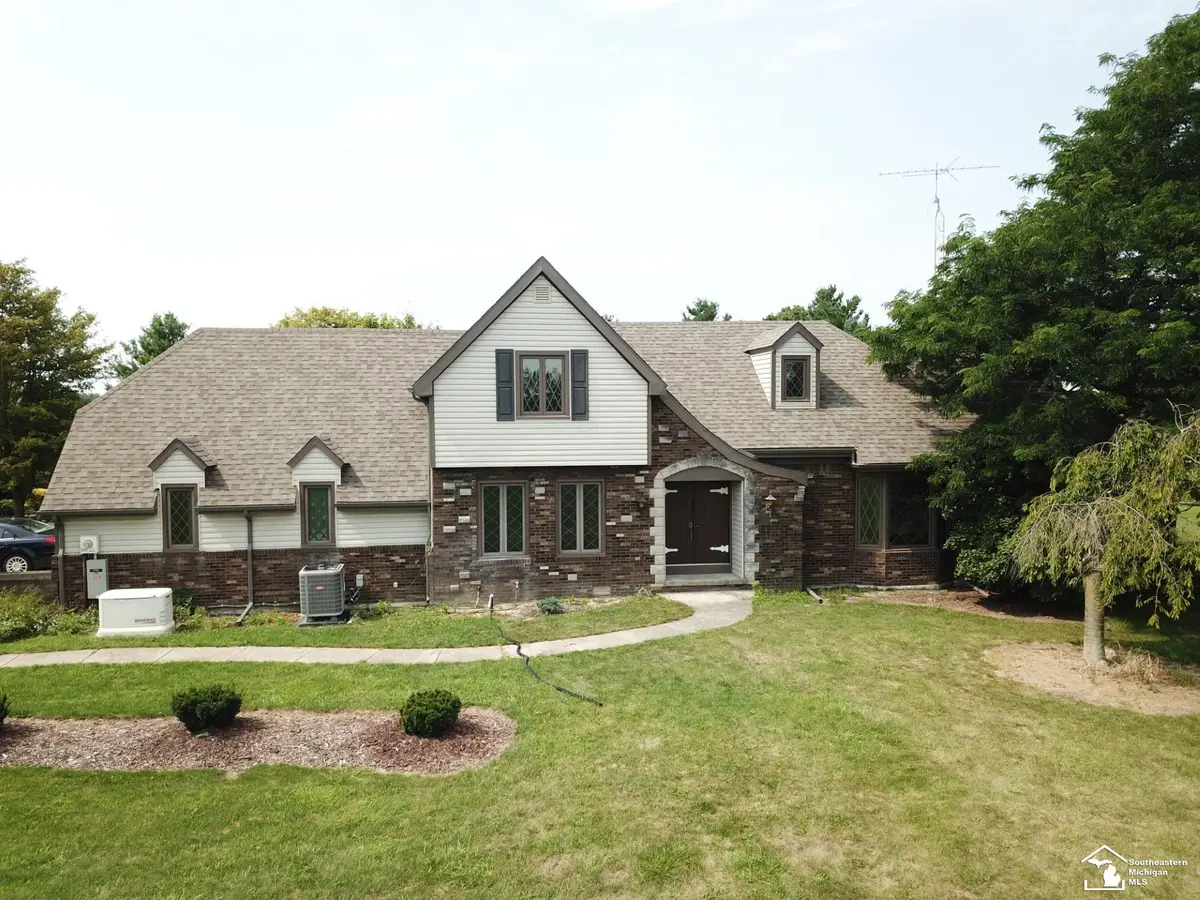 9283 Head O Lake RD, Whiteford, MI 49267 - #1