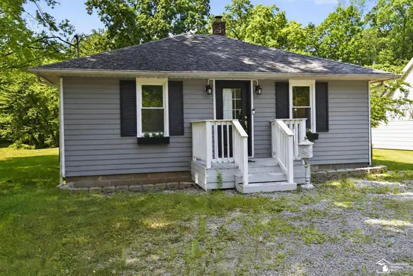 7871 Summerfield RD, Lambertville, MI 48144