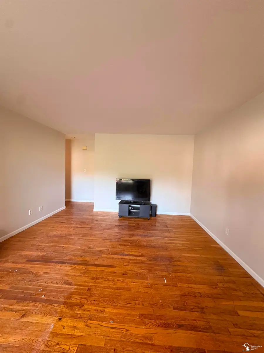 503 W 8th ST, Monroe, MI 48161 - #2