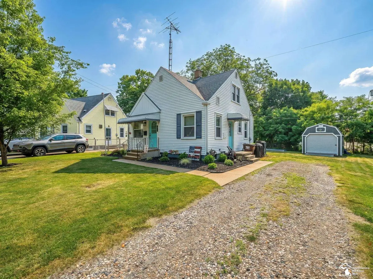 411 Center DR, Tecumseh, MI 49286 - #1