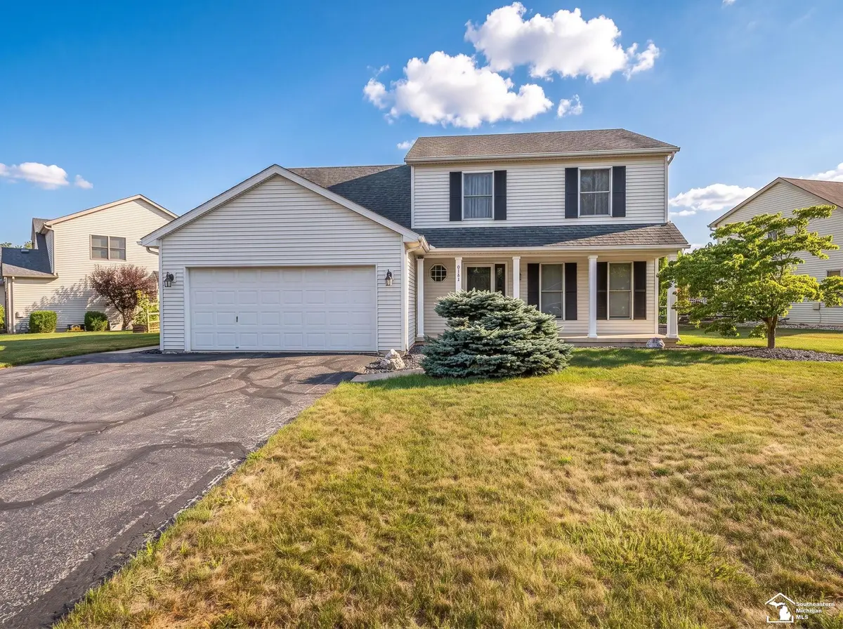8141 Michelle LN, Lambertville, MI 48144 - #1