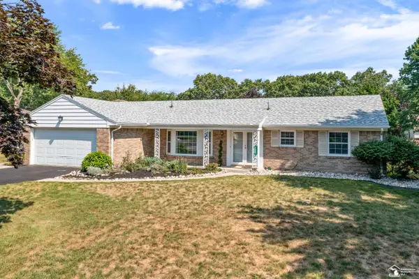 3384 Springdale DR, Lambertville, MI 48144