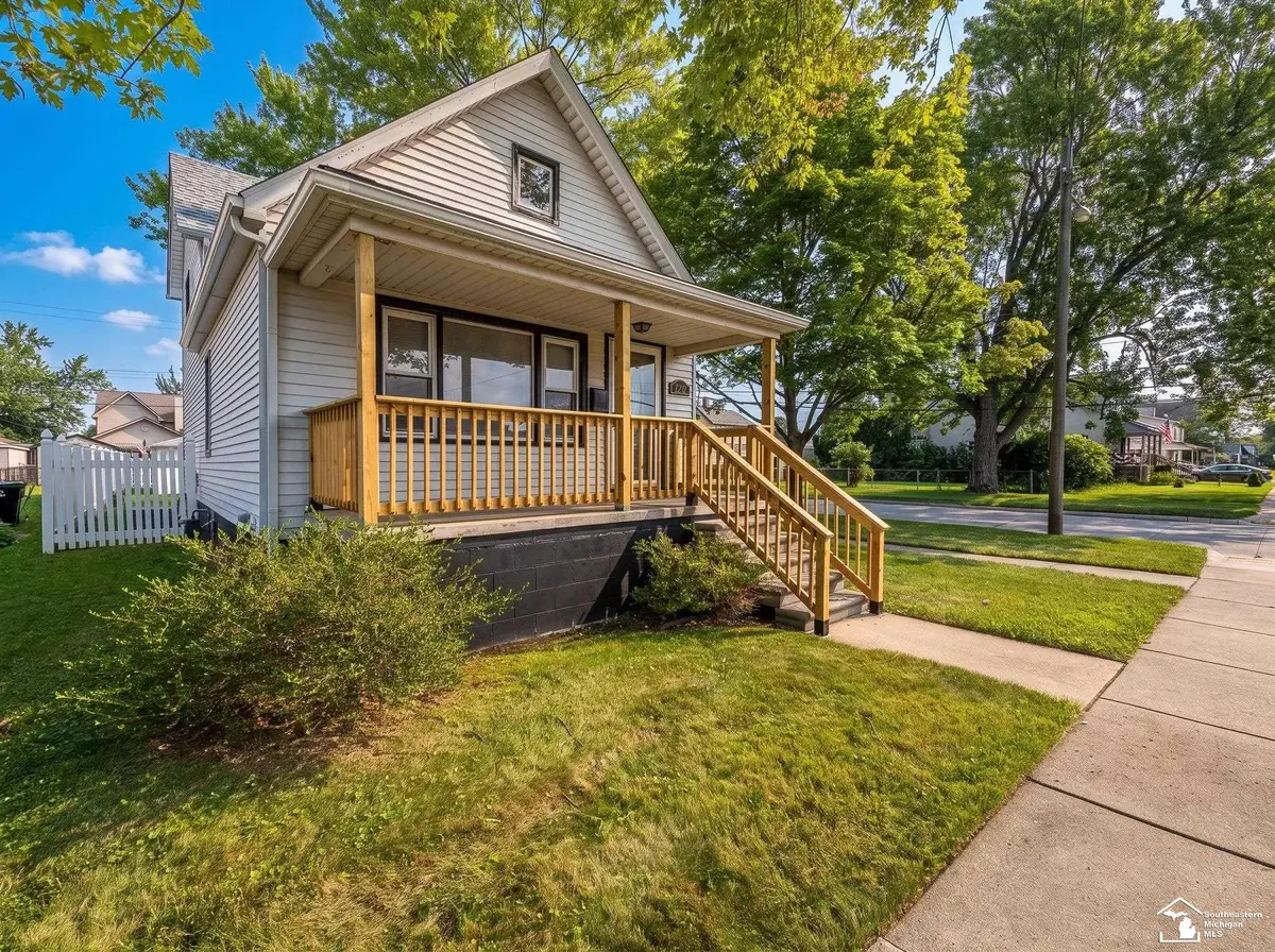 1202 Maple ST, Wyandotte, MI 48192 - #1