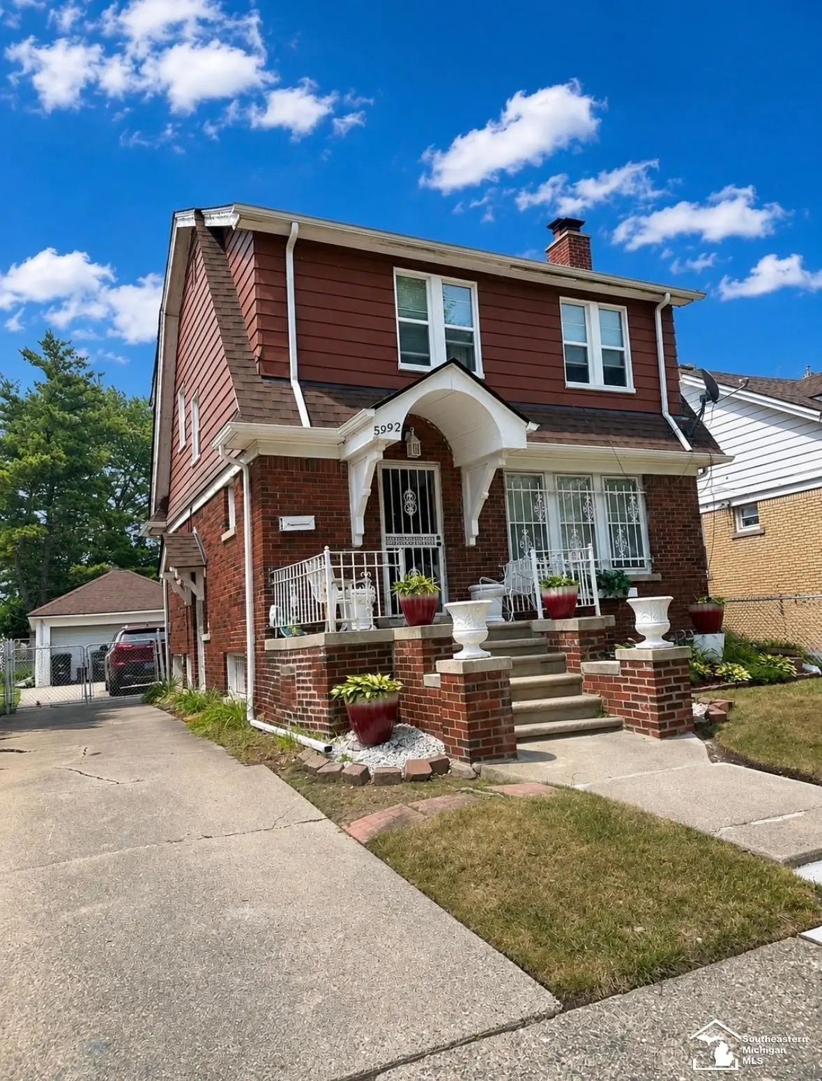 5992 Lakewood ST, Detroit, MI 48213 - #1