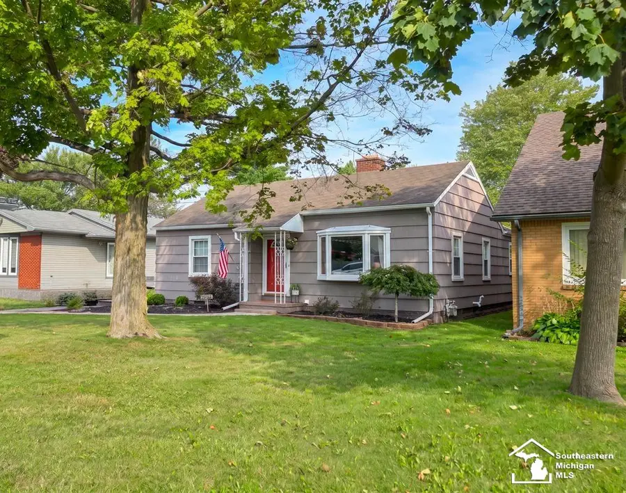 15476 Charles, Monroe, MI 48161 - #2