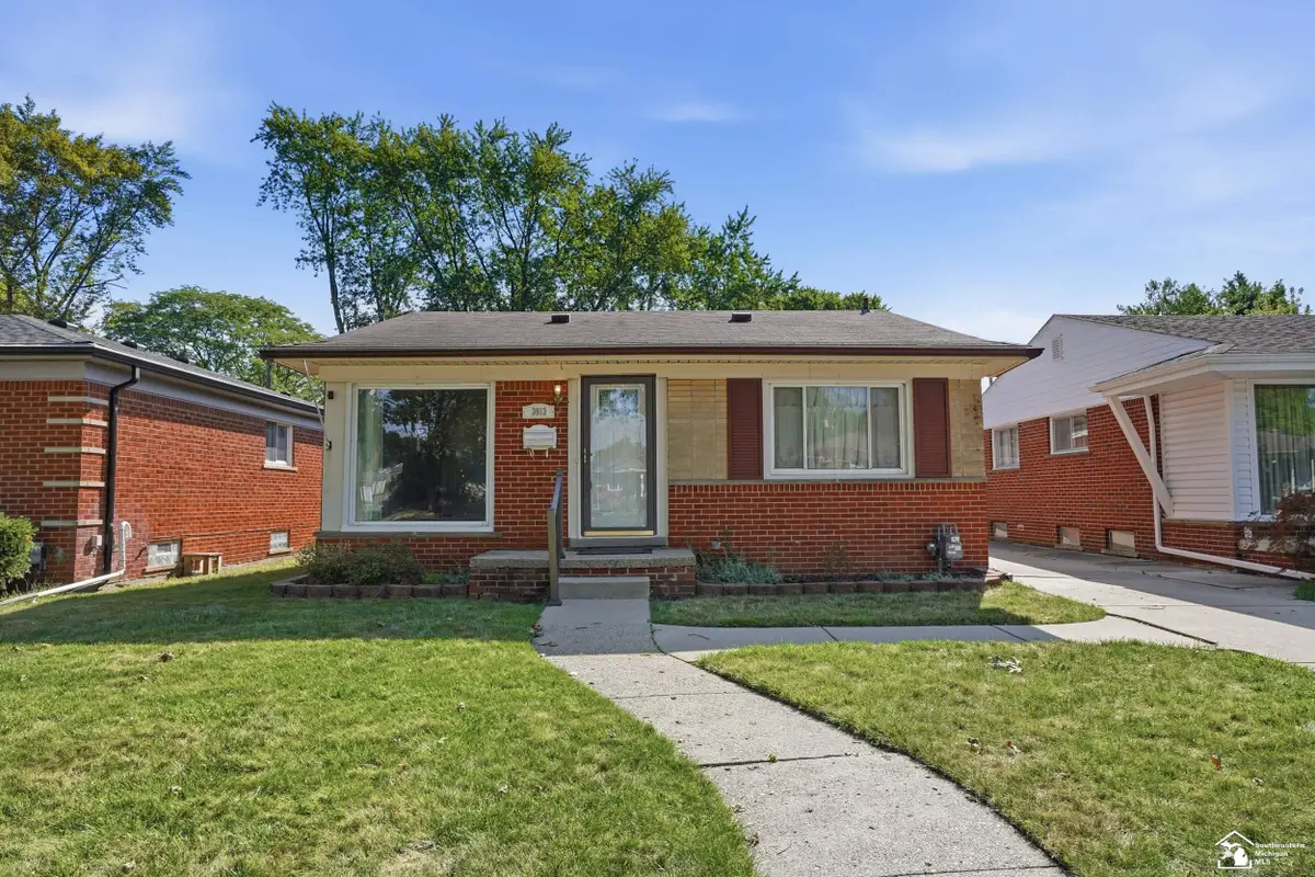 3913 Vassar ST, Dearborn Heights, MI 48125 - #1