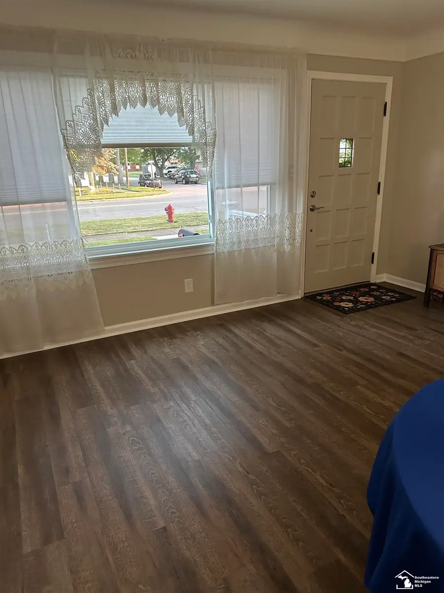 2198 Moran AVE, Lincoln Park, MI 48146 - #2