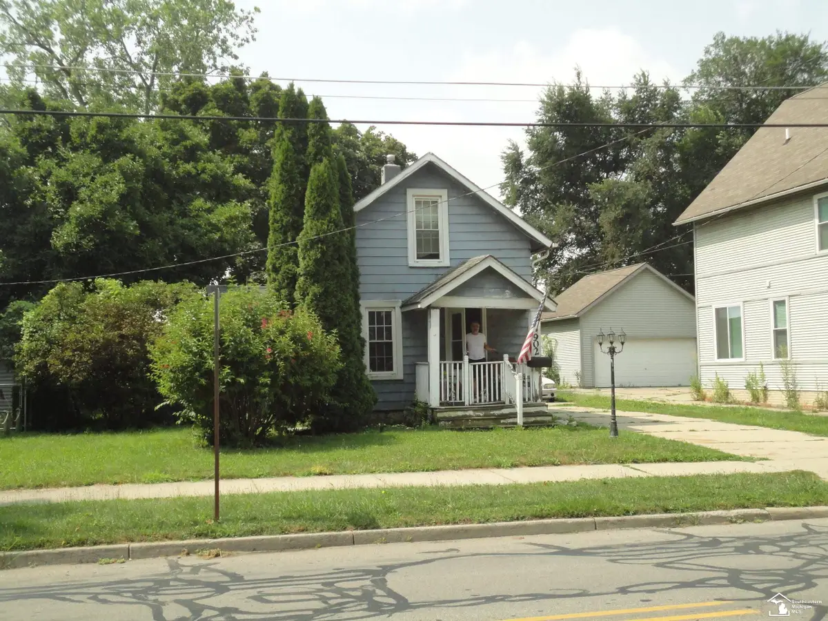 902 E Elm ST, Monroe, MI 48162 - #1