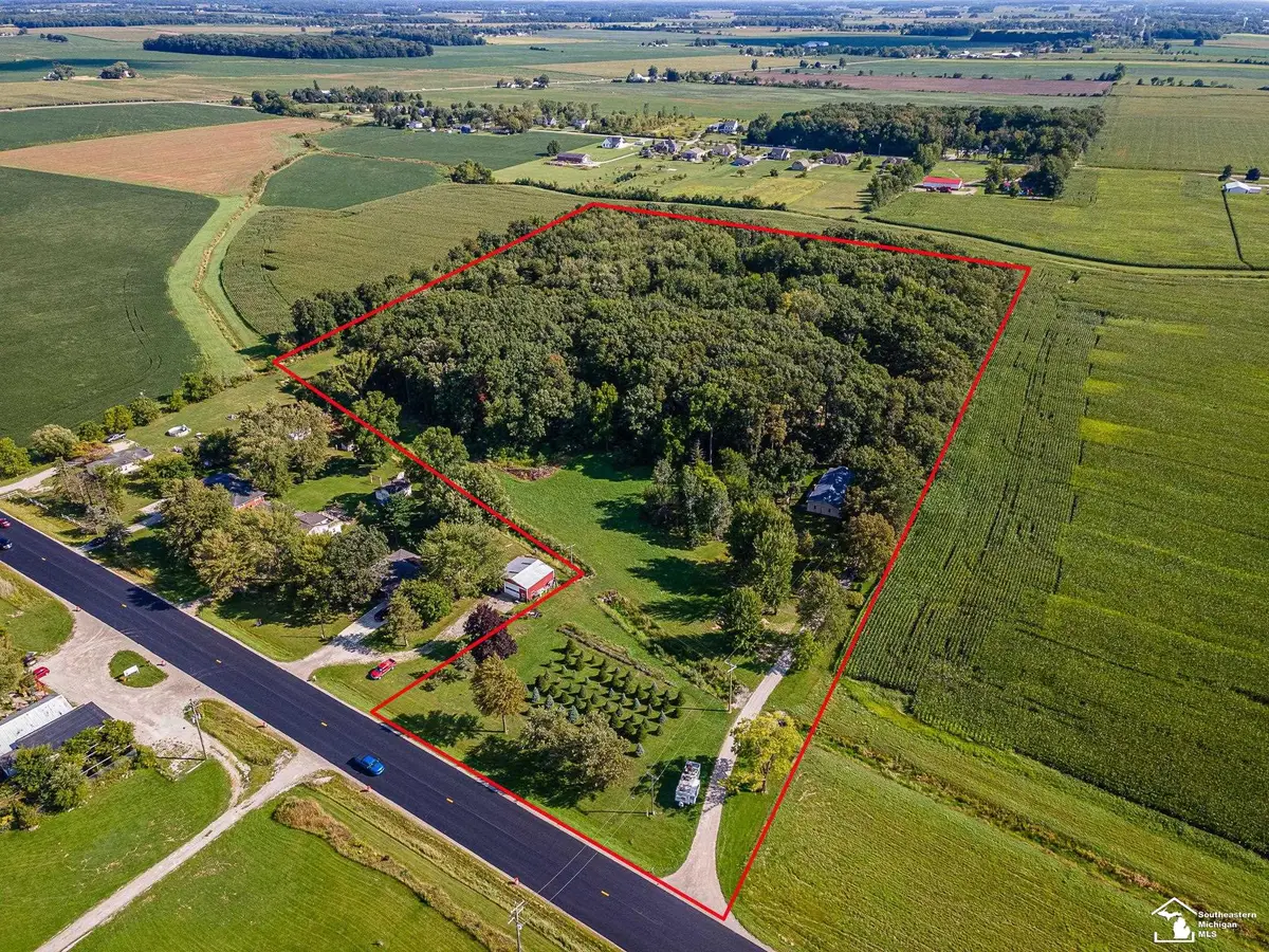 8945 S Custer RD, Monroe, MI 48161 - #1