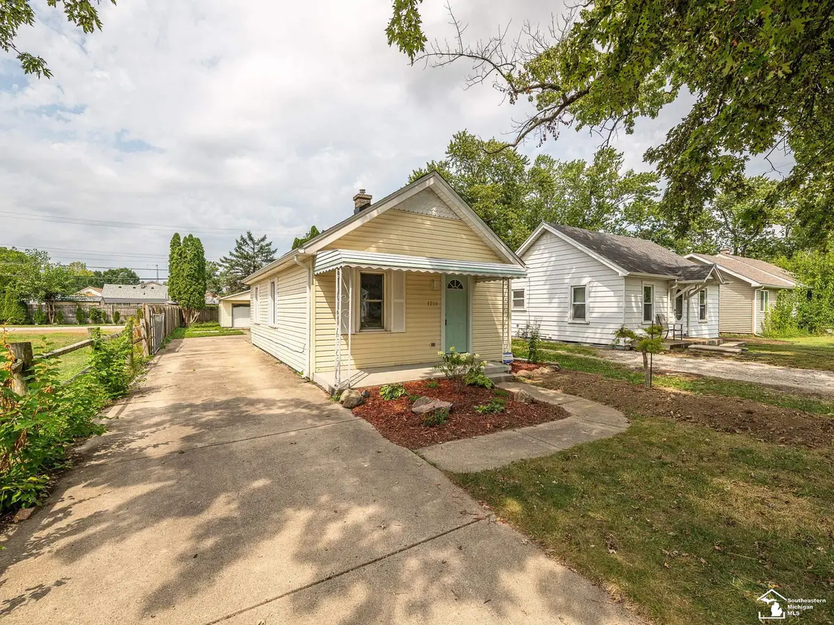 1214 Bacon ST, Monroe, MI 48161 - #1