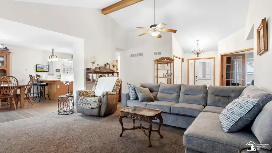 24401 Christian DR, Brownstown, MI 48134 - #3