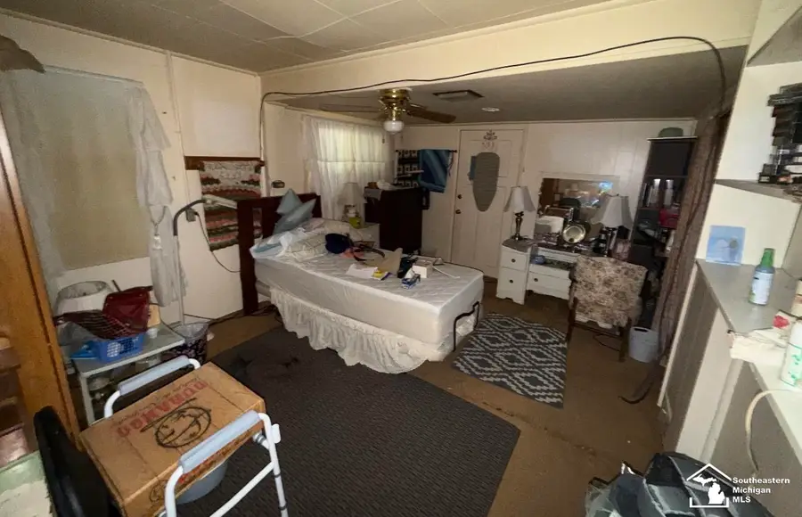 7744 Summerfield RD, Lambertville, MI 48144 - #2