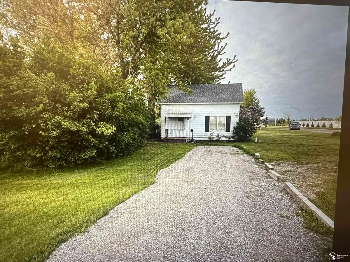 215 Redman RD, Milan, MI 48160 - #1