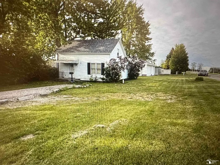 215 Redman RD, Milan, MI 48160 - #2