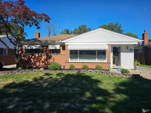 24418 Myler ST, Taylor, MI 48180