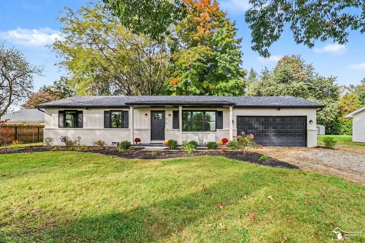 8275 Whiteford RD, Ottawa Lake, MI 49267 - #1