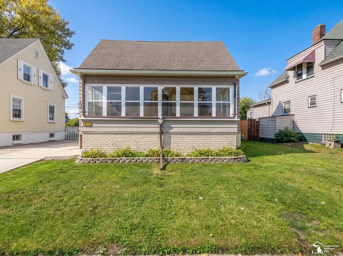 2110 5th ST, Wyandotte, MI 48192 - #1